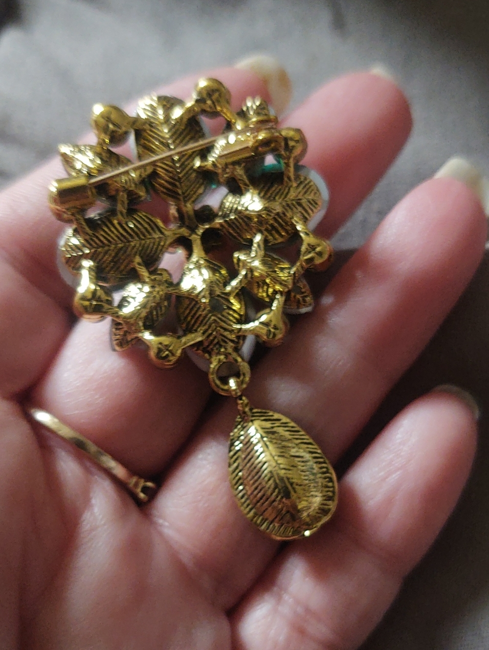 Emerald Green Rhinestone Floral Drop Brooch - Picture 3 of 4